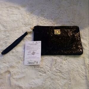 Liz Claiborne clutch